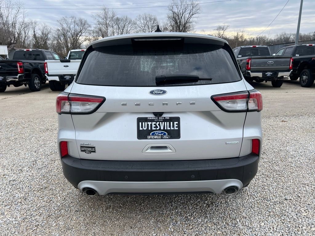 Used 2020 Ford Escape SEL image 7