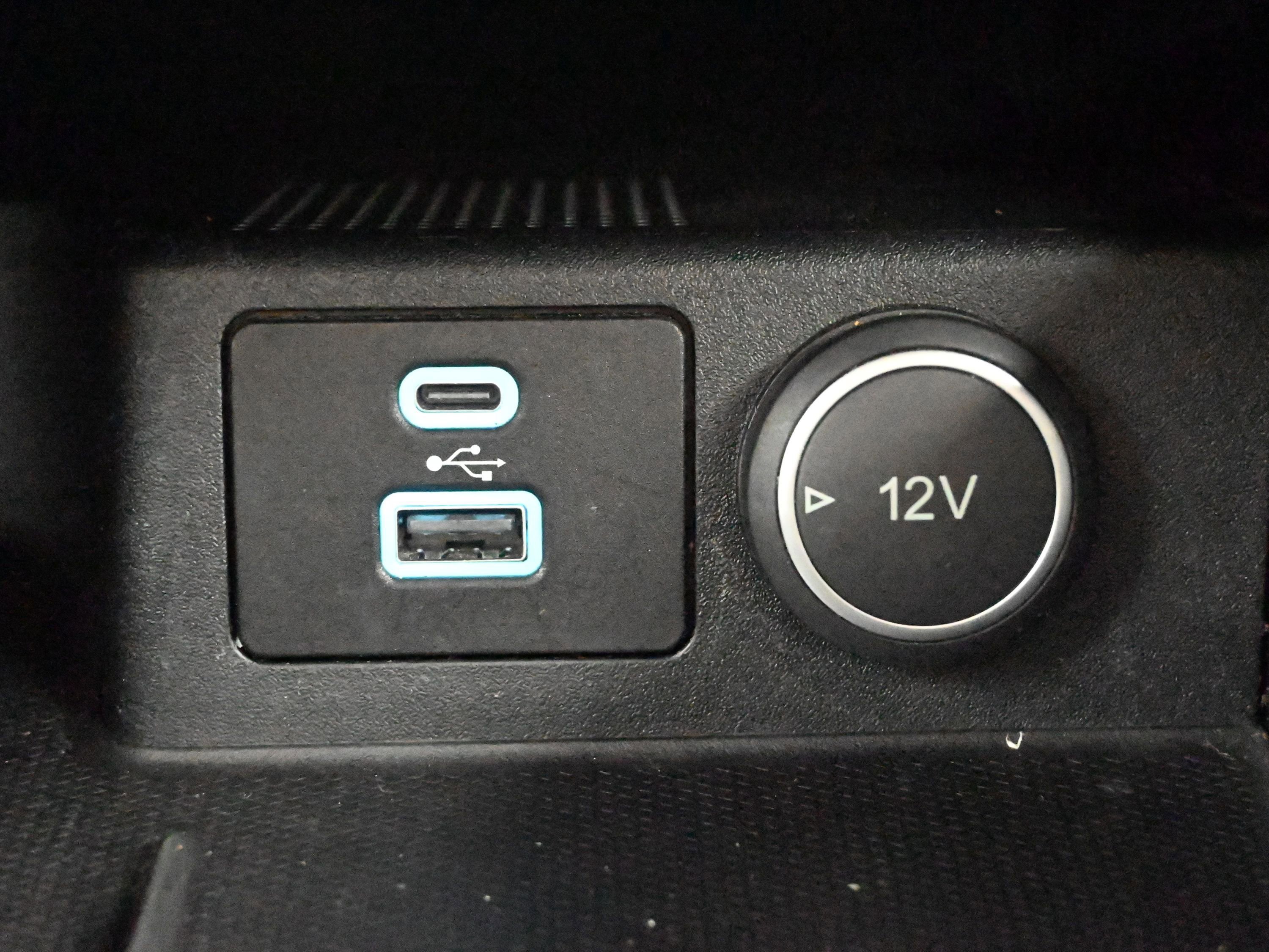 Used 2021 Ford Escape S image 19