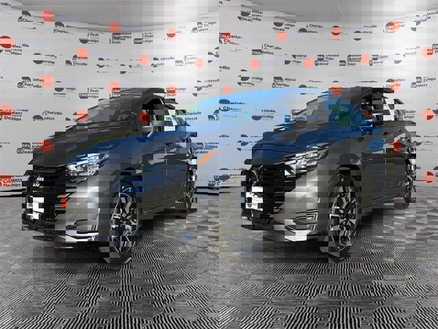 New 2025 Nissan Versa SV w/ Trunk Package image 1