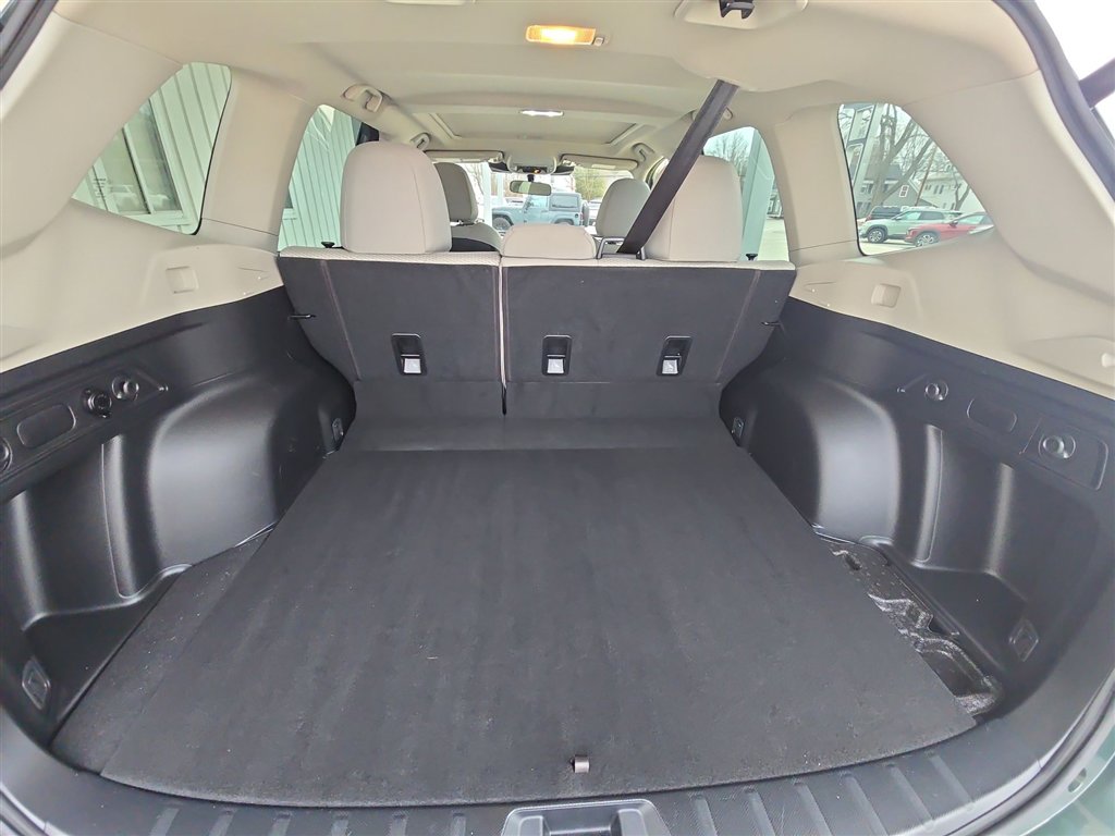 Used 2023 Subaru Forester Premium image 25