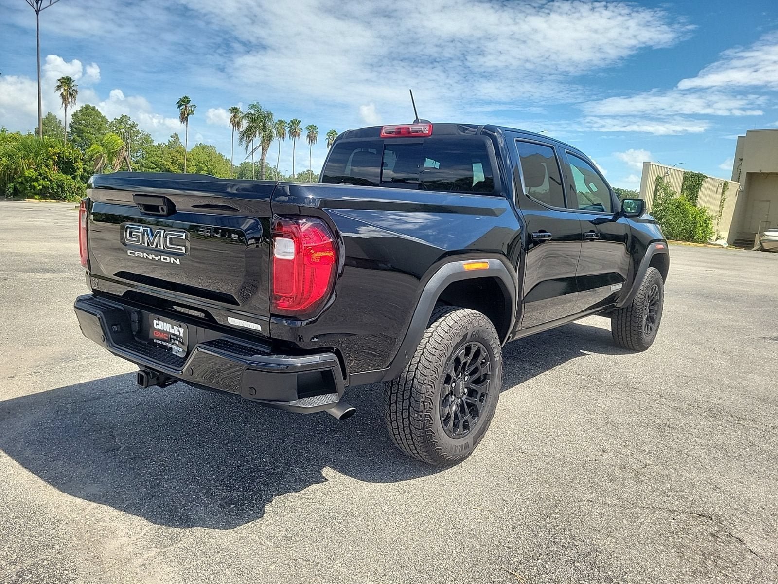 Used 2026 GMC Canyon Elevation w/ Convenience Package RWD image 6