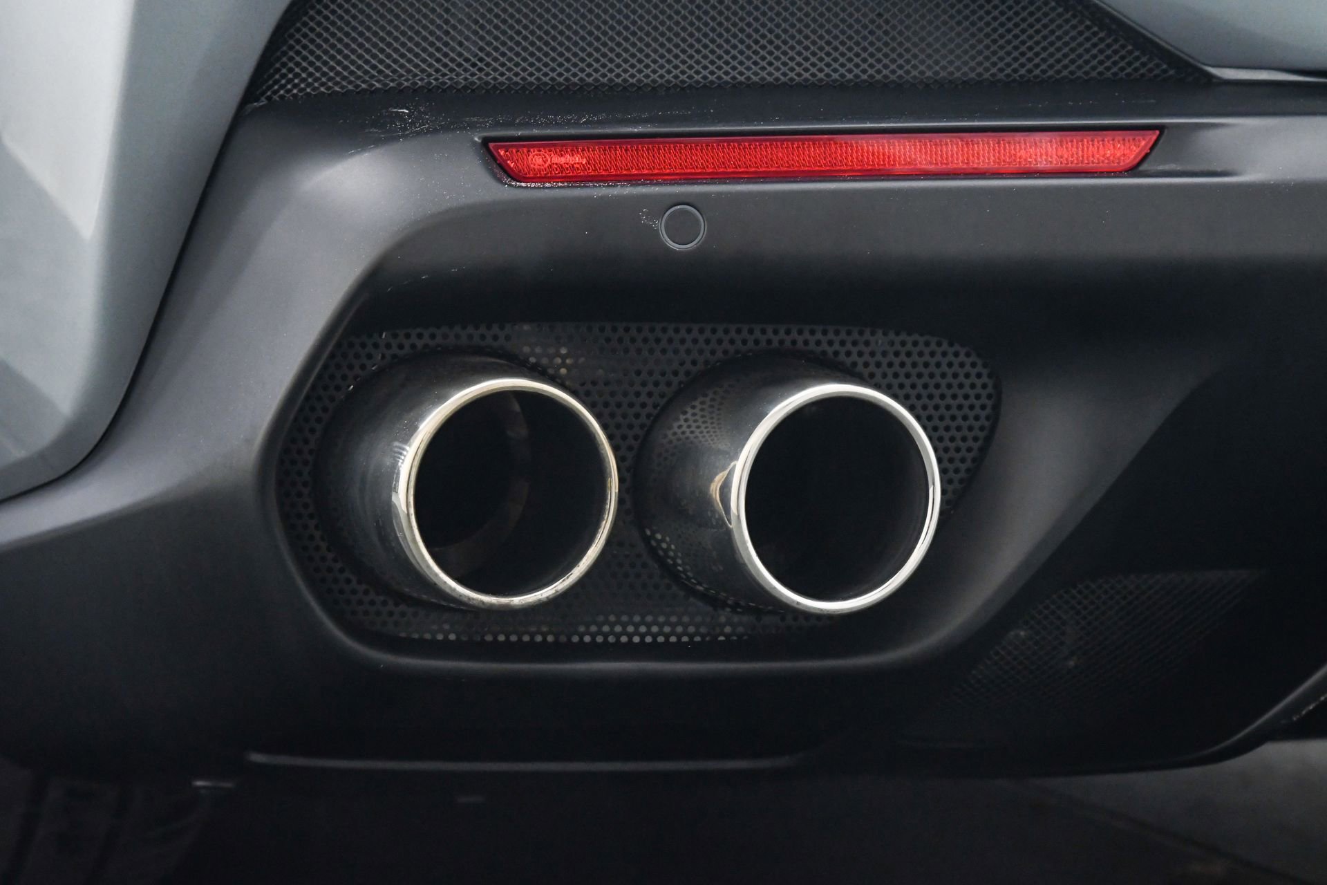 Used 2019 Ferrari Portofino image 23