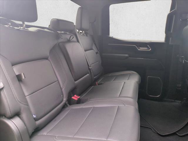 Used 2025 GMC Sierra 1500 SLT AWD/4WD image 22