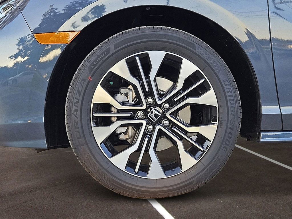 New 2026 Honda Odyssey Elite image 5