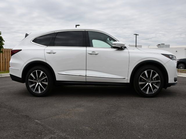 Certified 2026 Acura MDX FWD w/ Technology Package image 8