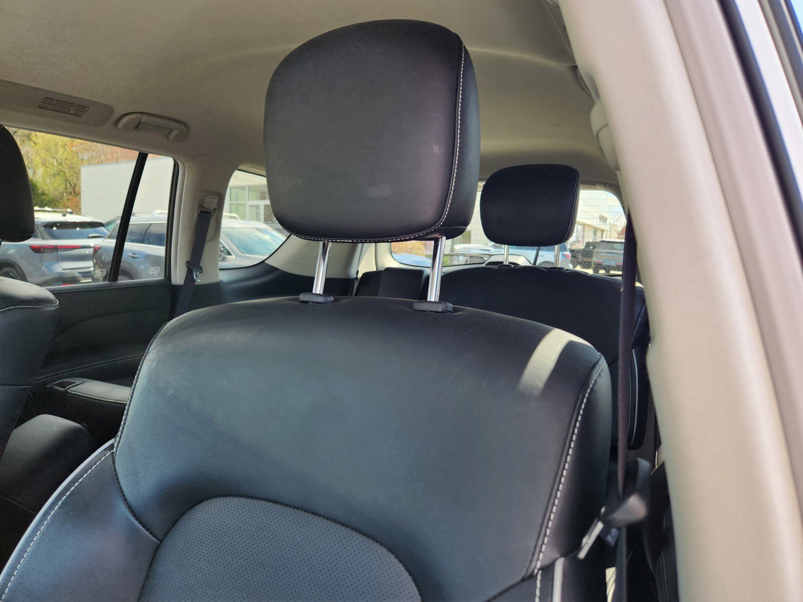 Certified 2024 INFINITI QX80 Premium Select w/ Cargo Package image 10