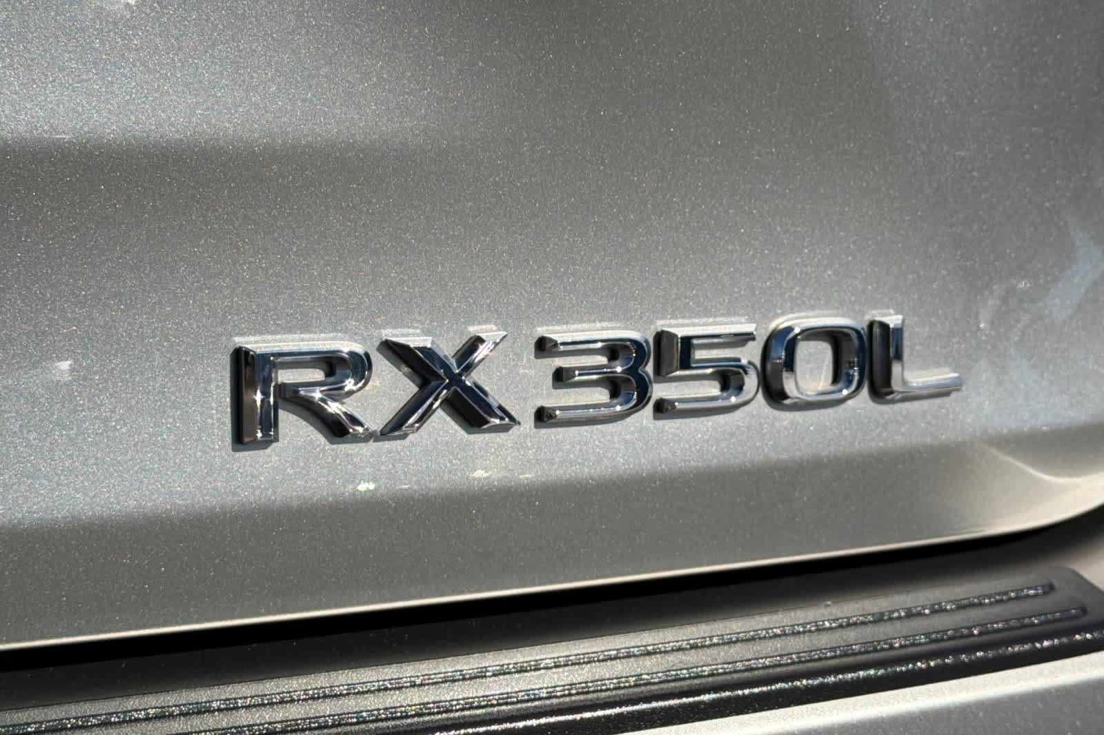 Used 2020 Lexus RX 350L FWD w/ Premium Package image 34