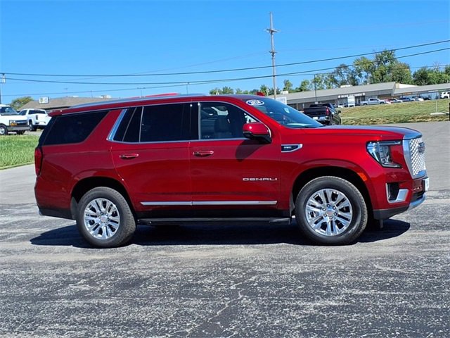 Used 2024 GMC Yukon Denali image 4