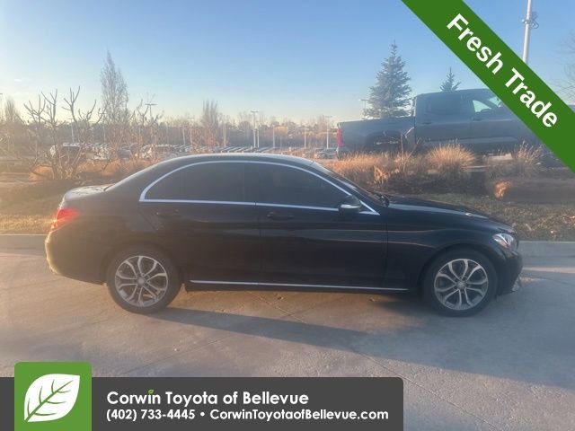 Used 2015 Mercedes-Benz C 300 4MATIC Sedan image 2