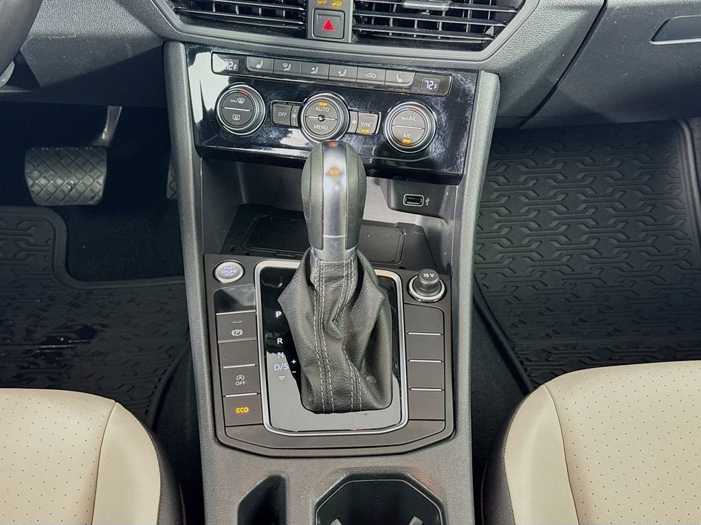 Used 2019 Volkswagen Jetta R-Line image 38