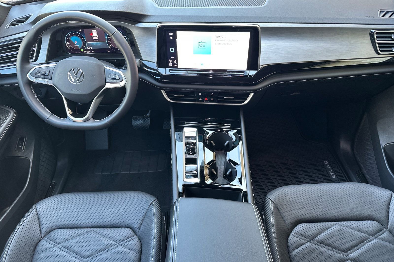 New 2026 Volkswagen Atlas Cross Sport SE FWD image 11