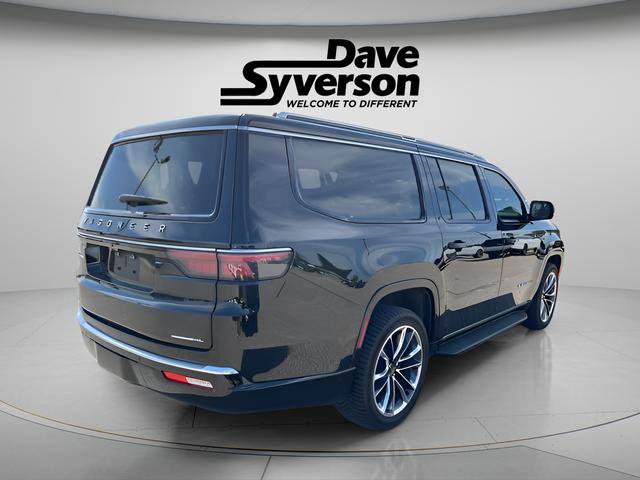 Used 2023 Jeep Wagoneer L Series II w/ Convenience Group I AWD/4WD image 4