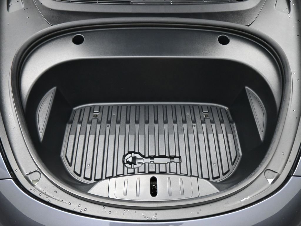 Used 2020 Tesla Model 3 Performance image 17