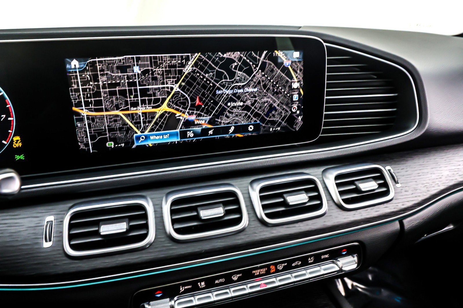 Certified 2023 Mercedes-Benz GLE 350 4MATIC w/ 3rd Row Seat Package image 22