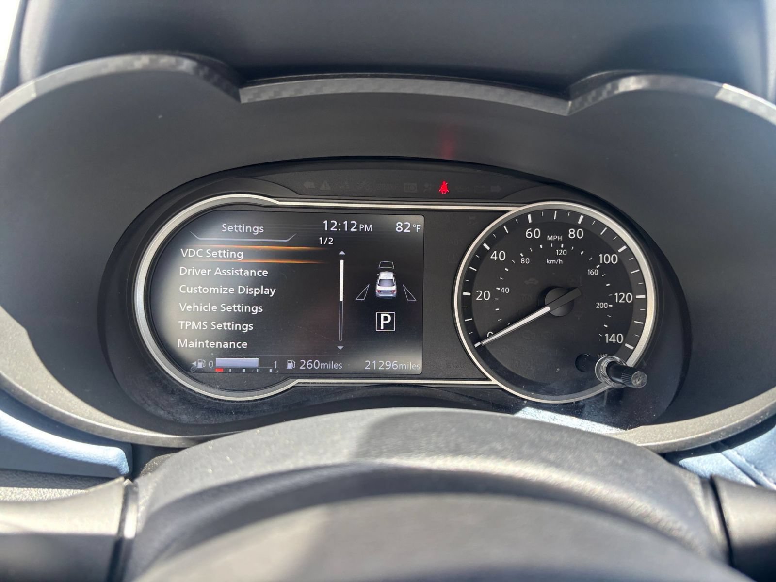Used 2025 Nissan Versa SV FWD image 38