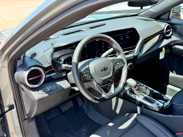 New 2026 Chevrolet Trax RS w/ Driver Confidence Package FWD image 15