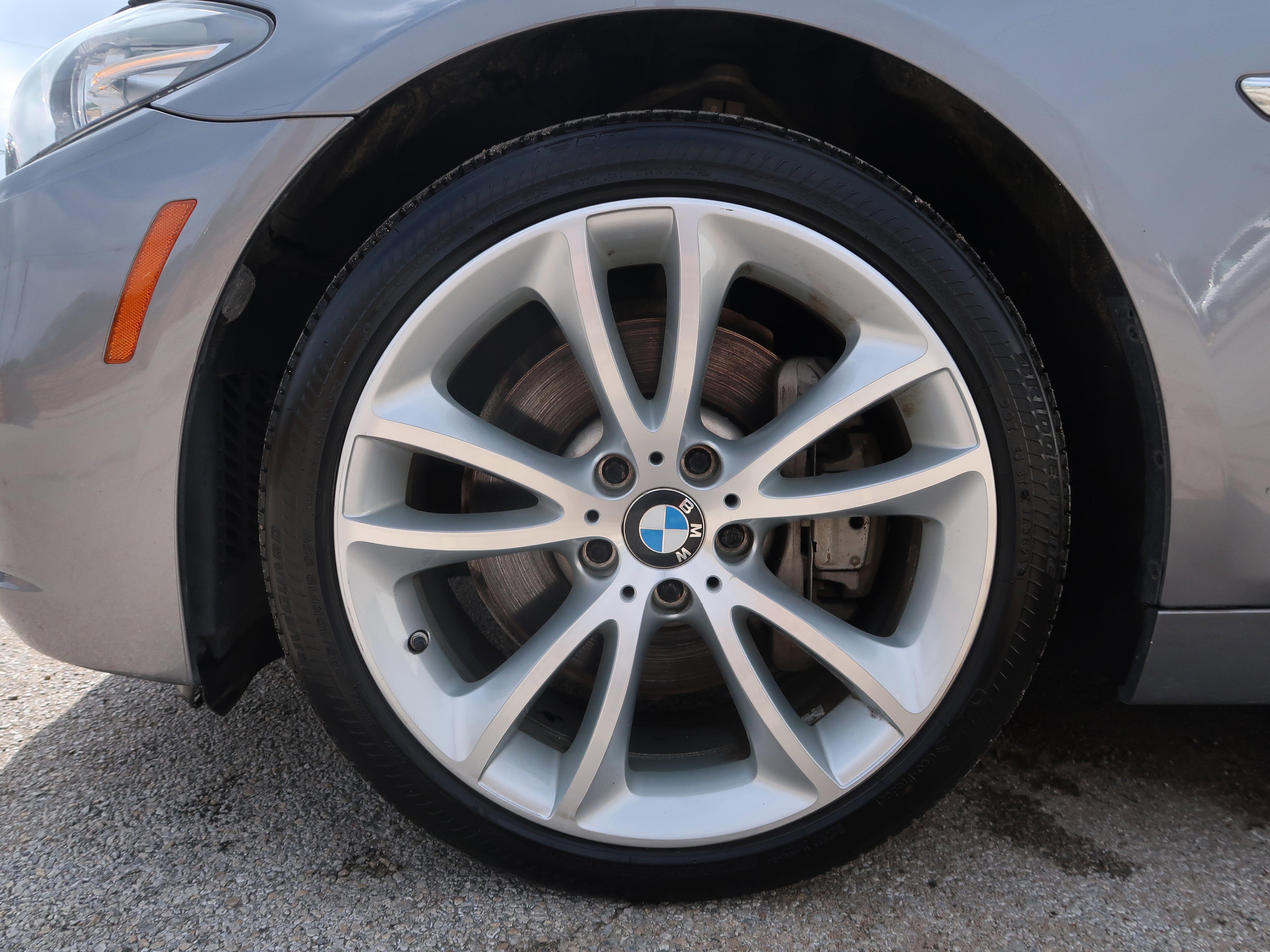 Used 2014 BMW 535d Sedan RWD image 45