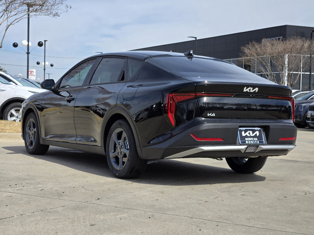 New 2026 Kia K4 LXS image 3