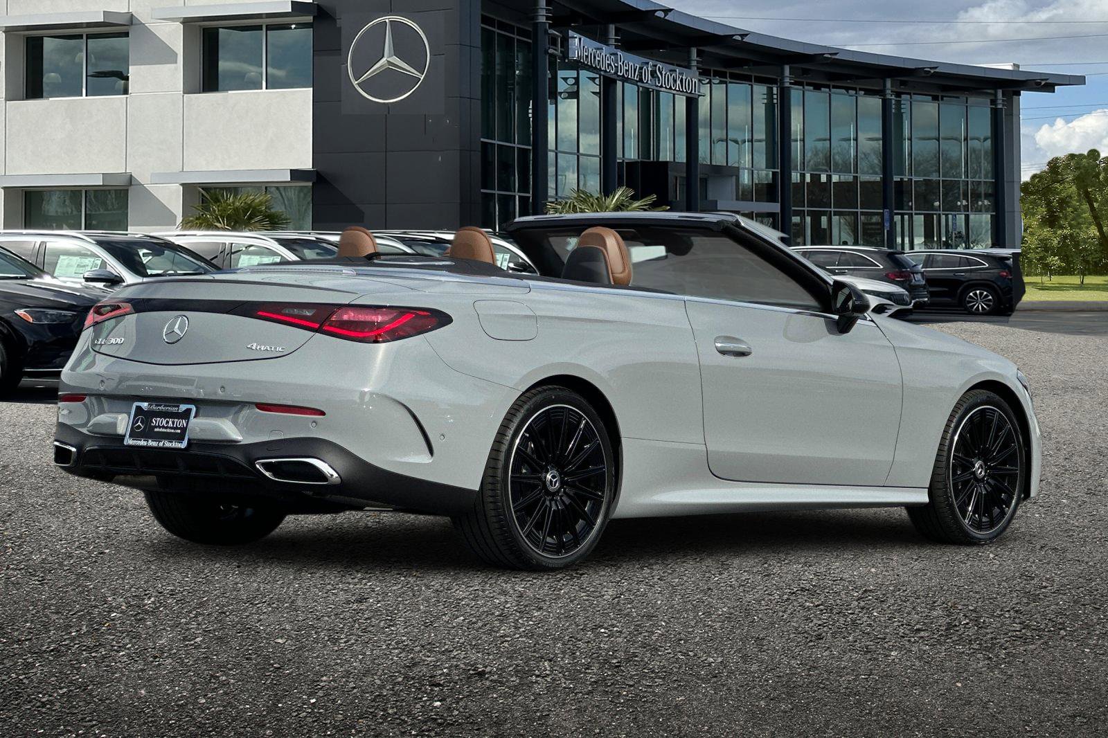 New 2026 Mercedes-Benz CLE 300 4MATIC Cabriolet image 4