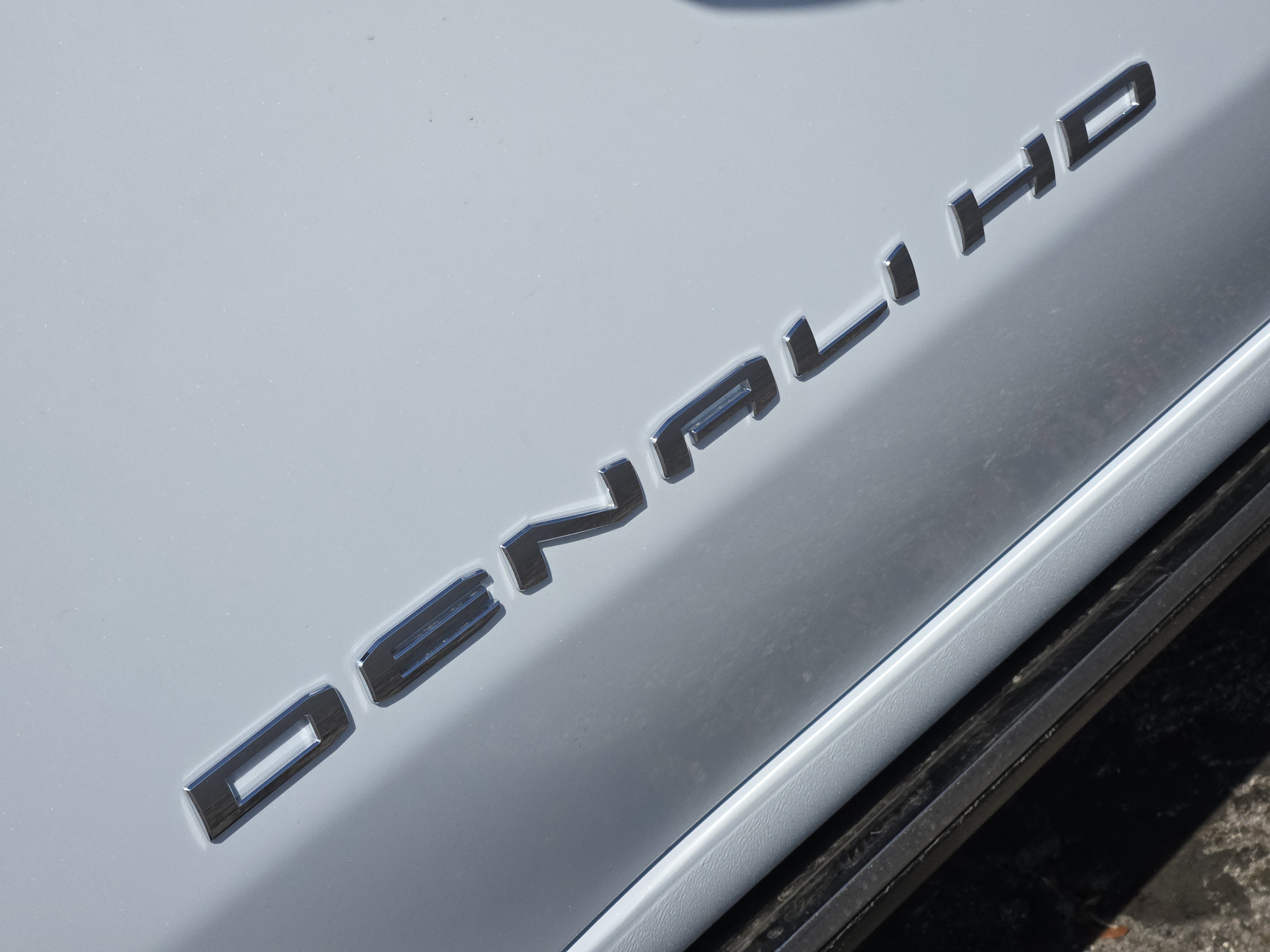 New 2026 GMC Sierra 2500 Denali Ultimate image 8