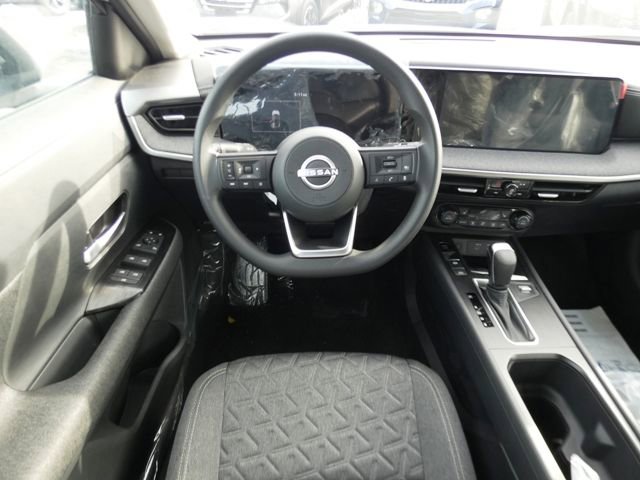 New 2026 Nissan Kicks SV w/ SV Premium Package AWD/4WD image 9