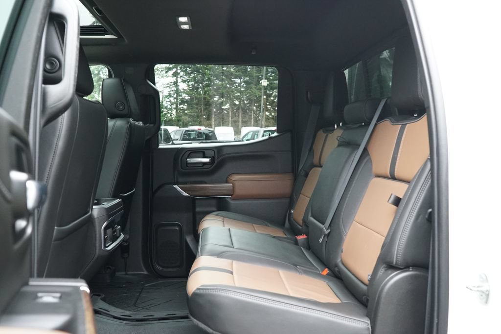 Used 2022 Chevrolet Silverado 1500 High Country AWD/4WD image 11