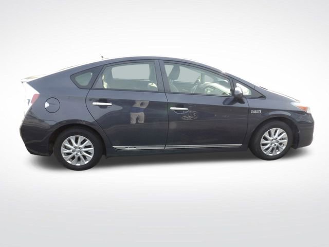 Used 2014 Toyota Prius Prime Plug-In Hybrid image 16