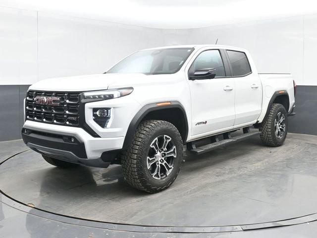 Used 2024 GMC Canyon AT4 w/ AT4 Premium Package AWD/4WD image 10
