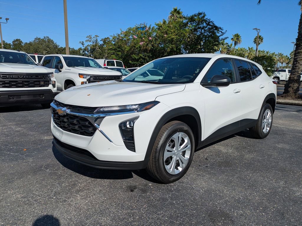 New 2026 Chevrolet Trax LS w/ Driver Confidence Package image 8