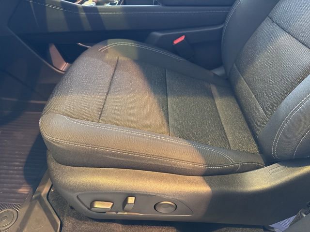 New 2026 Chevrolet Traverse LT w/ Sun and Wheel Package image 8