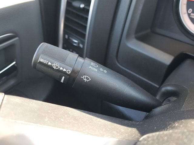 Used 2023 RAM 1500 Classic SLT image 29