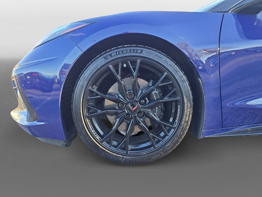 Used 2025 Chevrolet Corvette Stingray Coupe w/ 1LT image 15