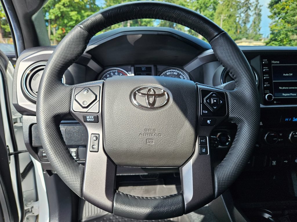 Used 2023 Toyota Tacoma TRD Off-Road w/ Black Out Package (TMS) AWD/4WD image 25