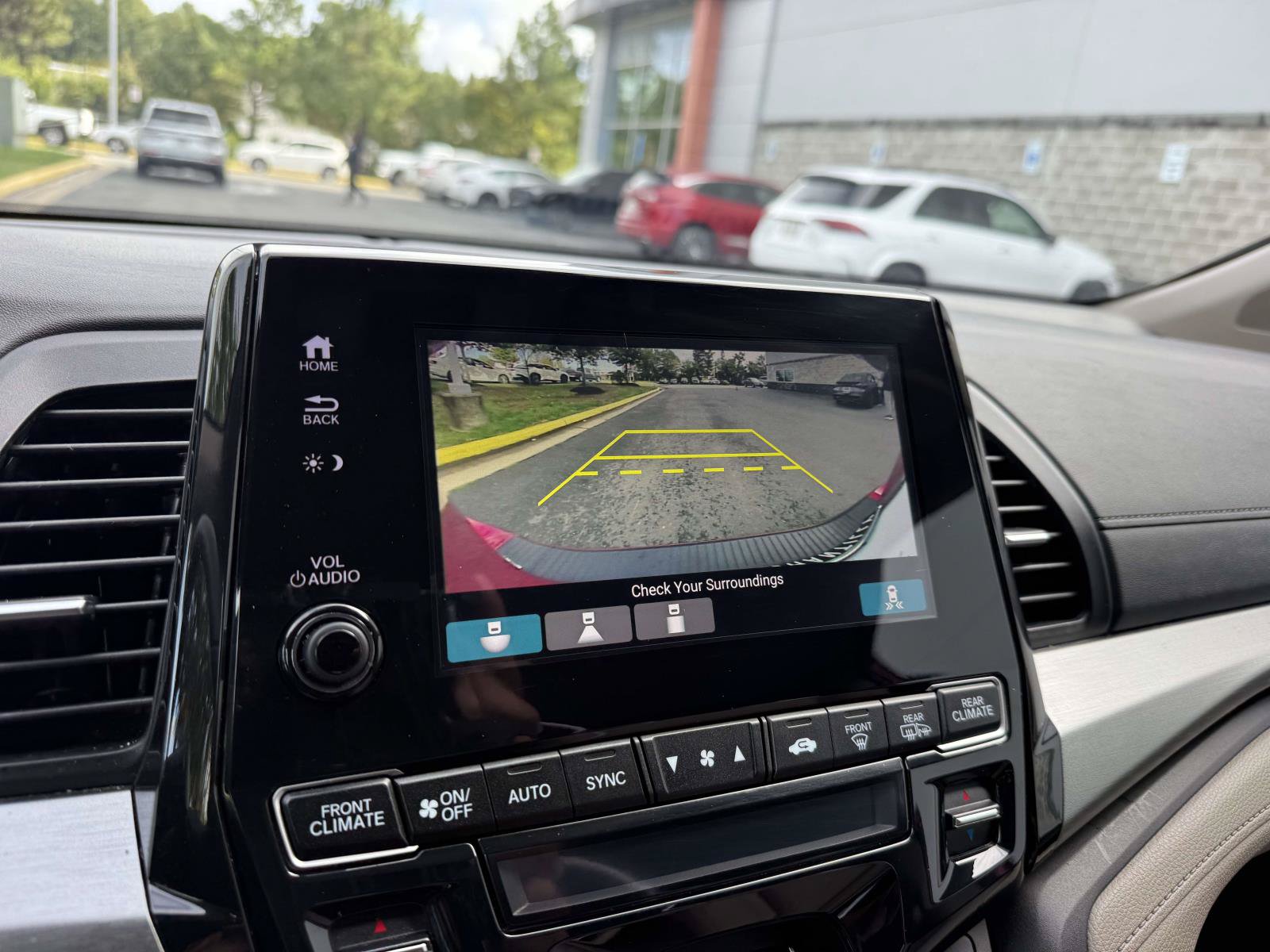 Certified 2022 Honda Odyssey EX image 11