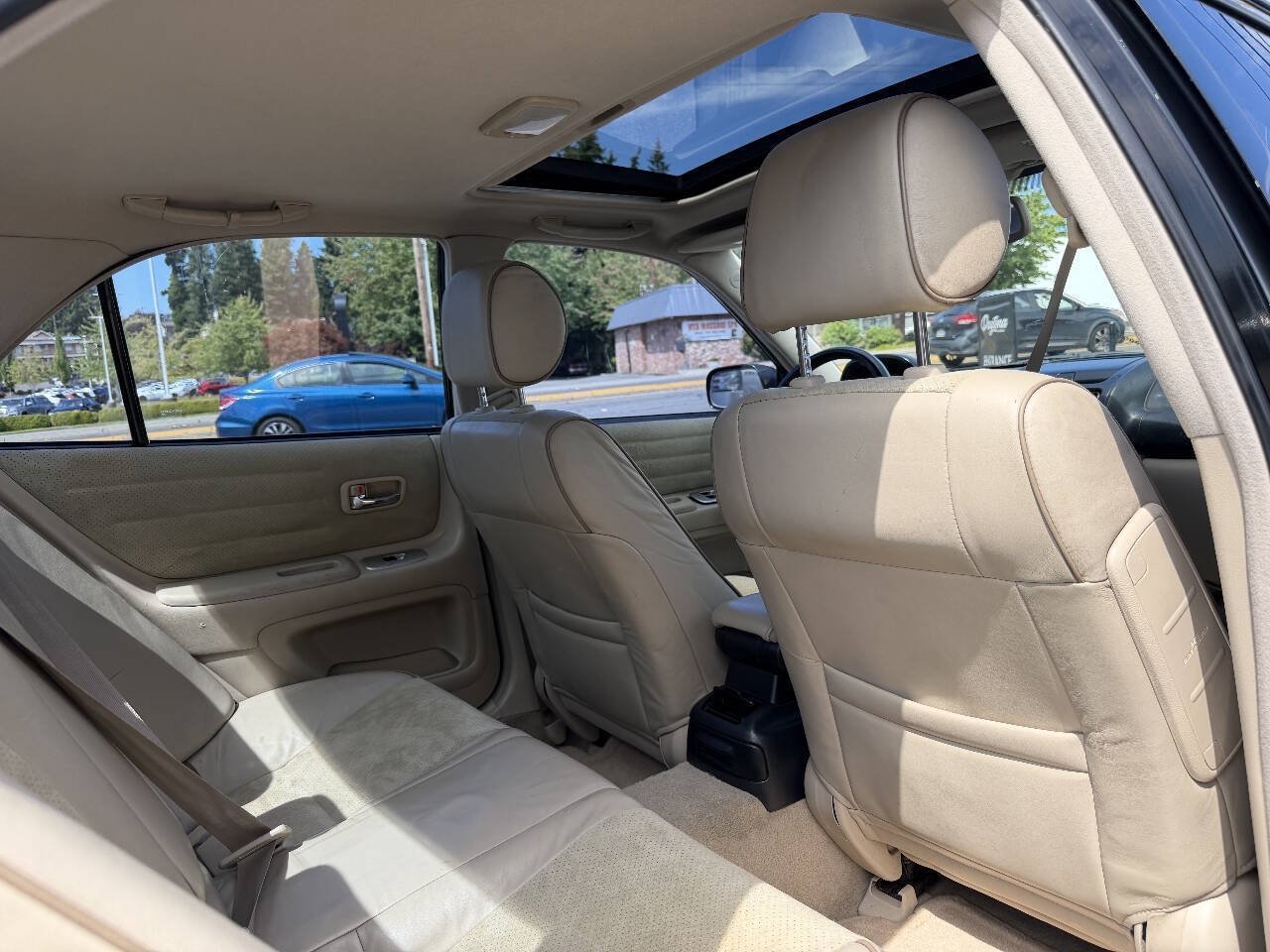 Used 2005 Lexus IS 300 RWD image 19