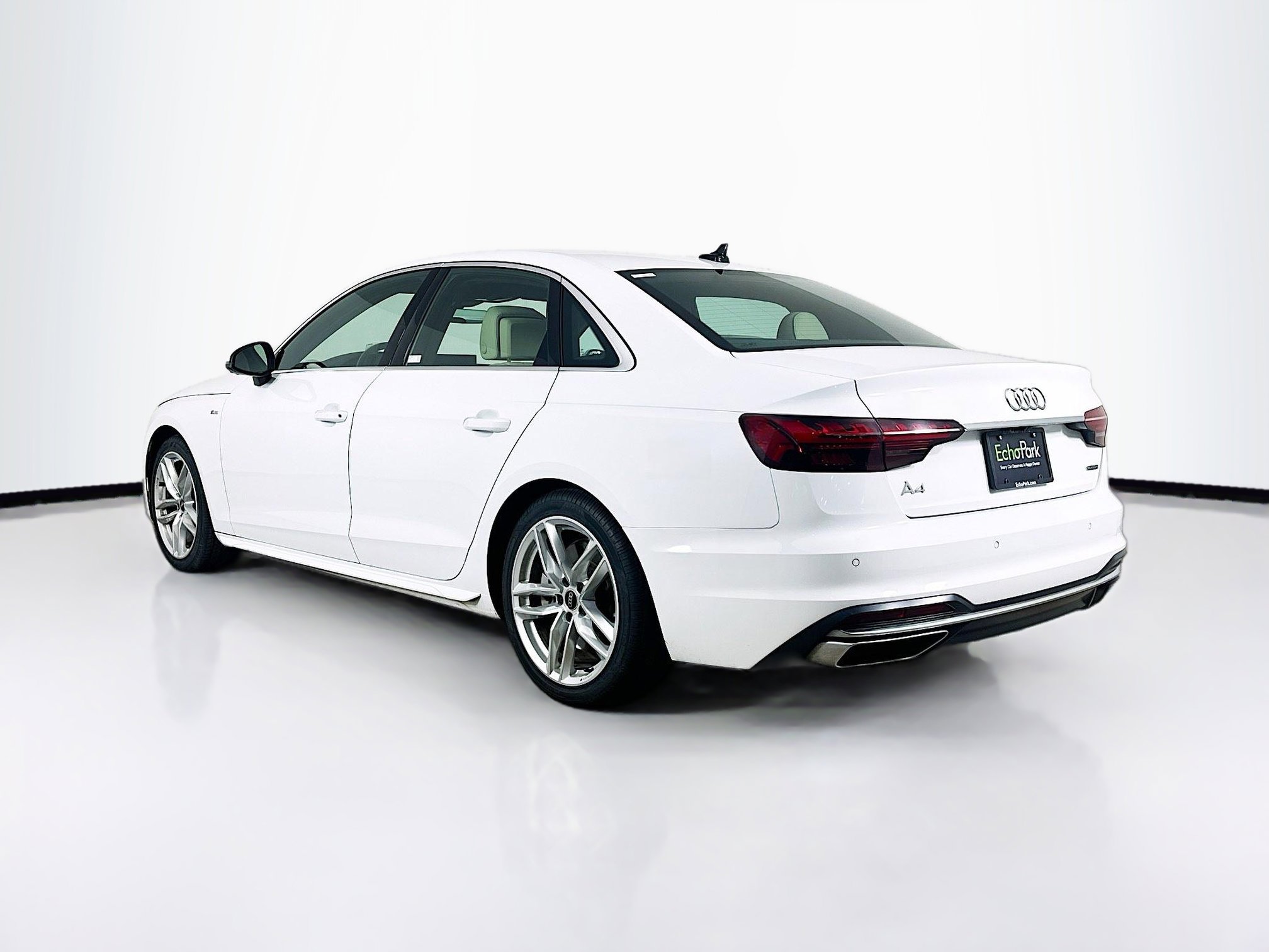 Used 2024 Audi A4 2.0T Premium Plus AWD/4WD image 5
