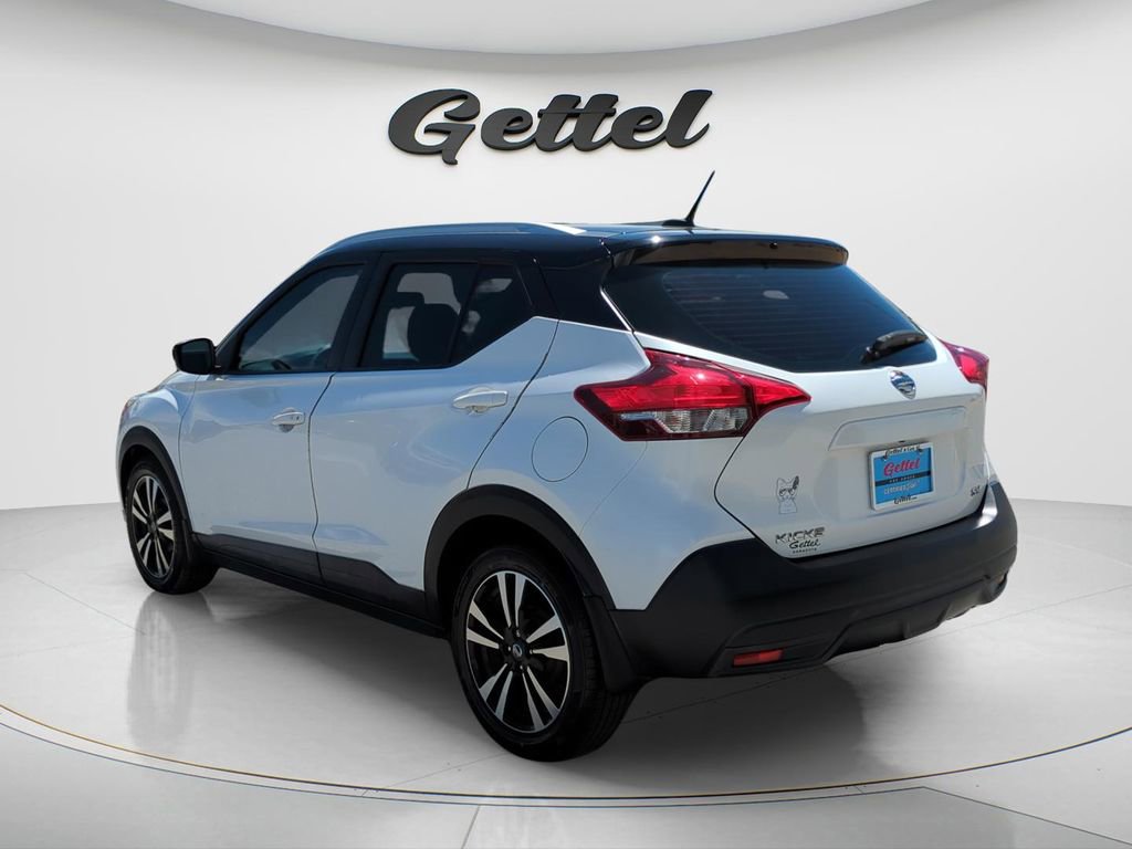 Certified 2019 Nissan Kicks SV image 6