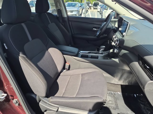 Used 2025 Nissan Sentra SV FWD image 27