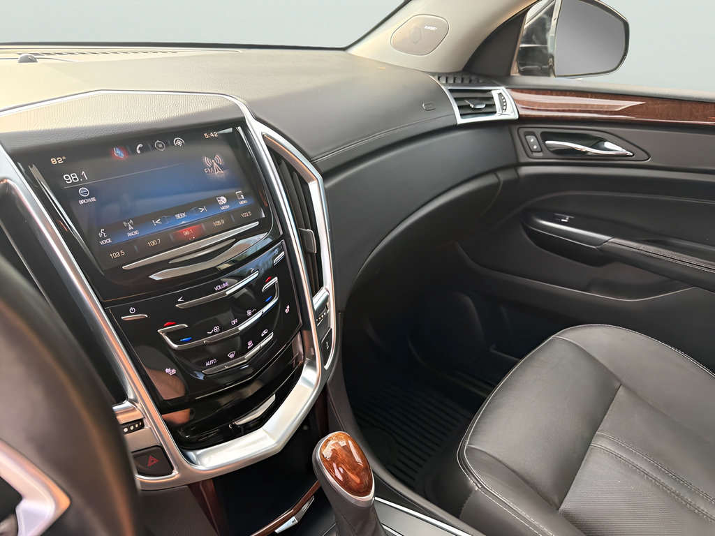 Used 2015 Cadillac SRX Performance w/ Driver Awareness Package FWD image 28