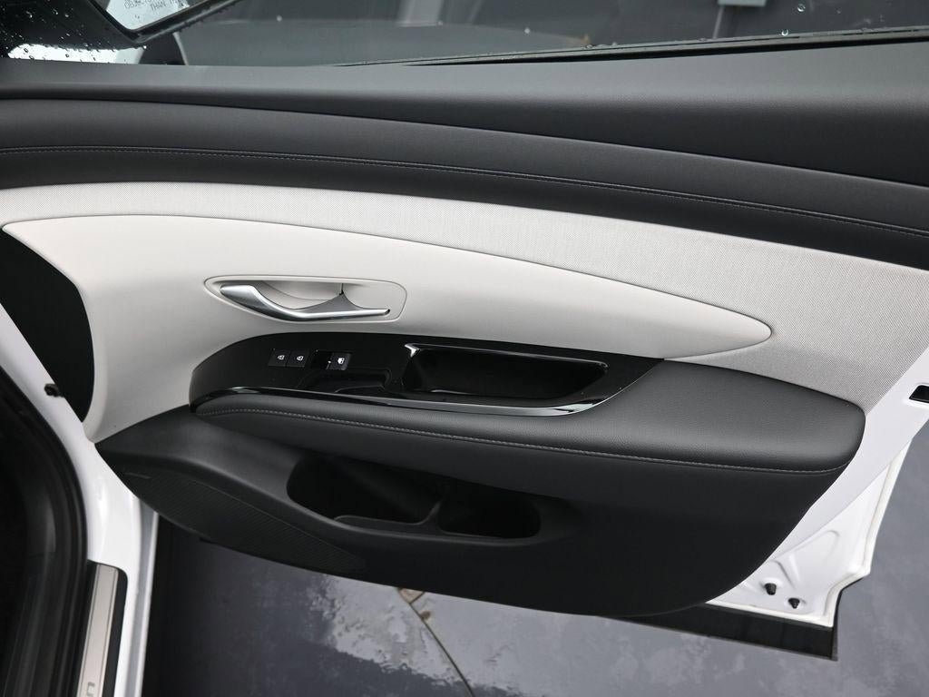 New 2026 Hyundai Tucson Limited image 38