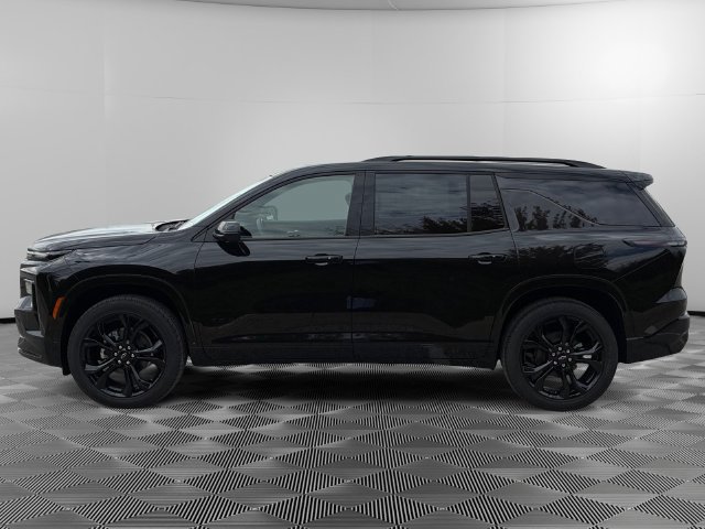 New 2027 Chevrolet Traverse RS w/ LPO, Floor Liner Package AWD/4WD image 2