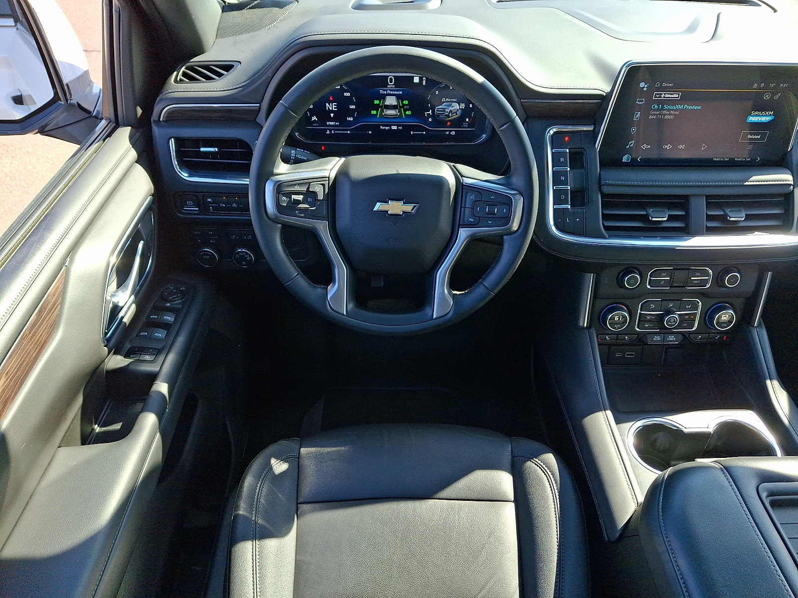 Certified 2023 Chevrolet Suburban LT image 12