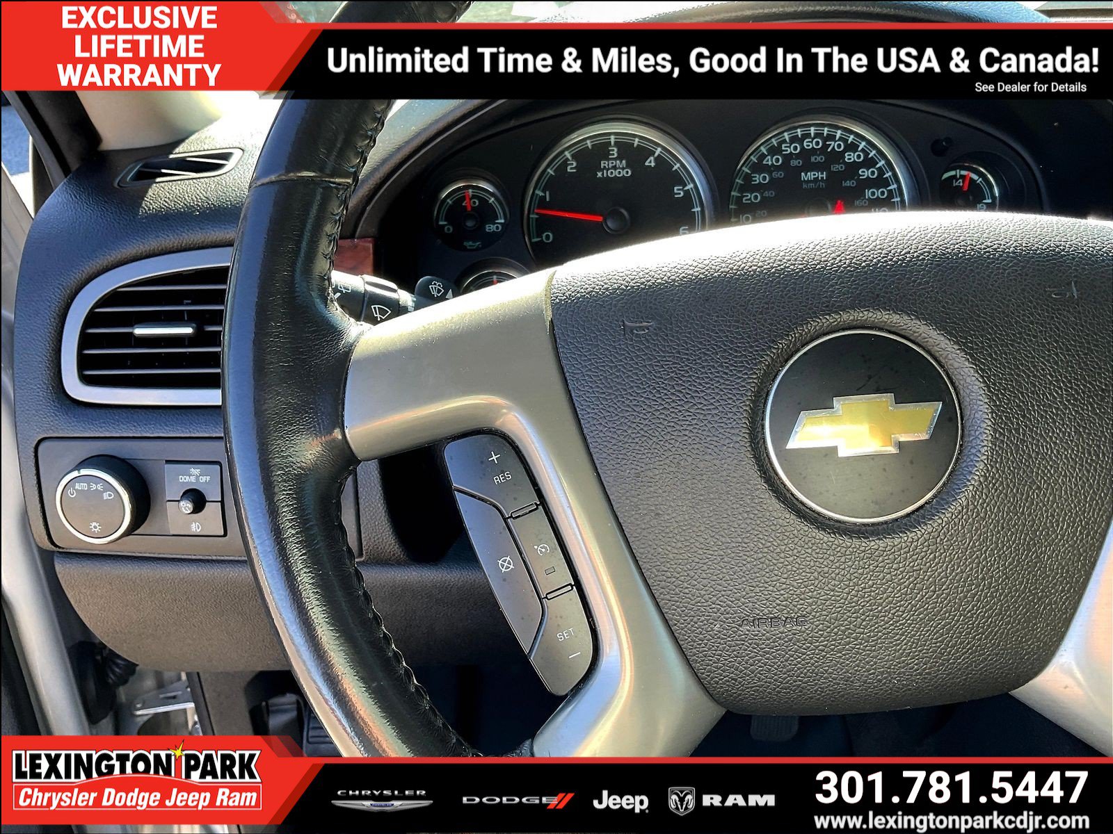 Used 2014 Chevrolet Tahoe LT AWD/4WD image 11