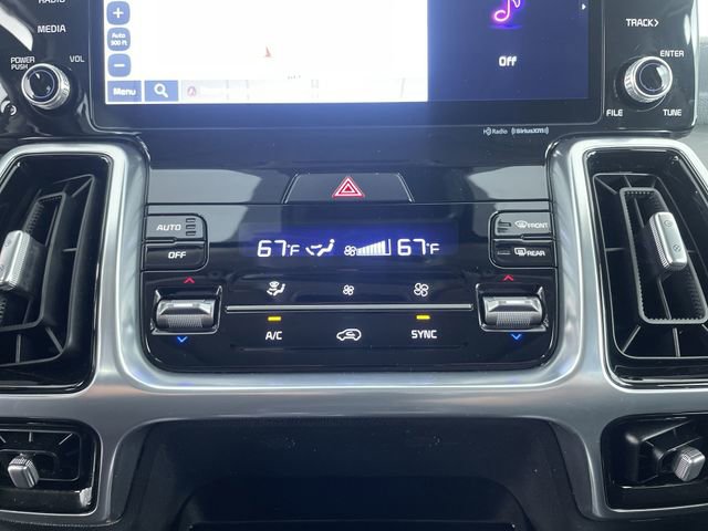 Used 2023 Kia Sorento SX AWD/4WD image 23