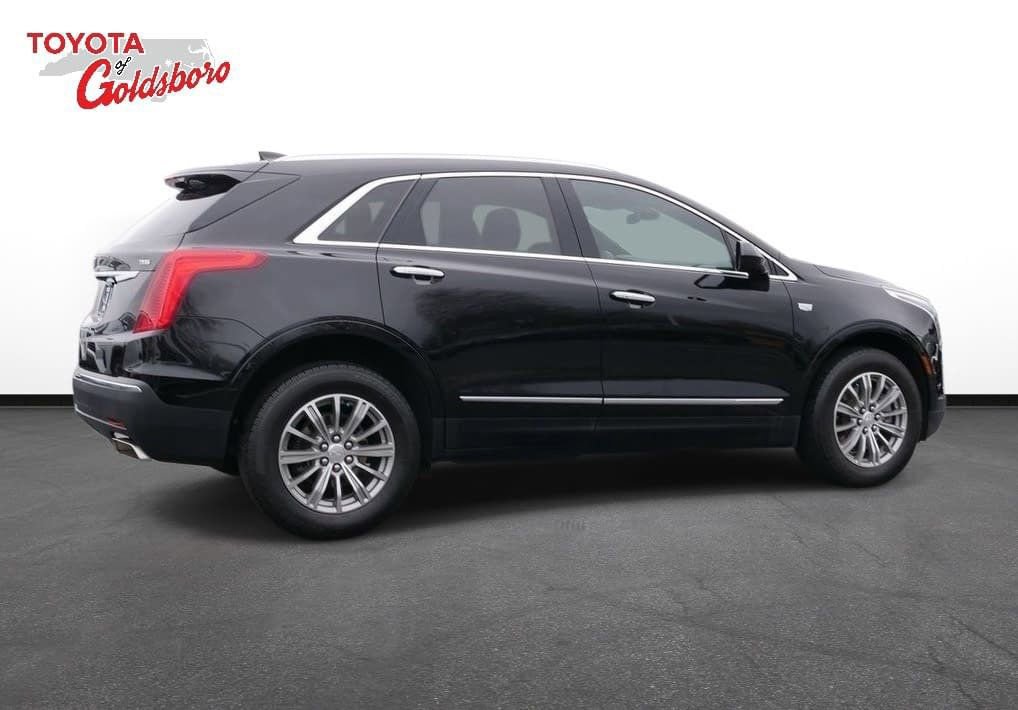 Used 2018 Cadillac XT5 Luxury w/ Driver Awareness Package image 6