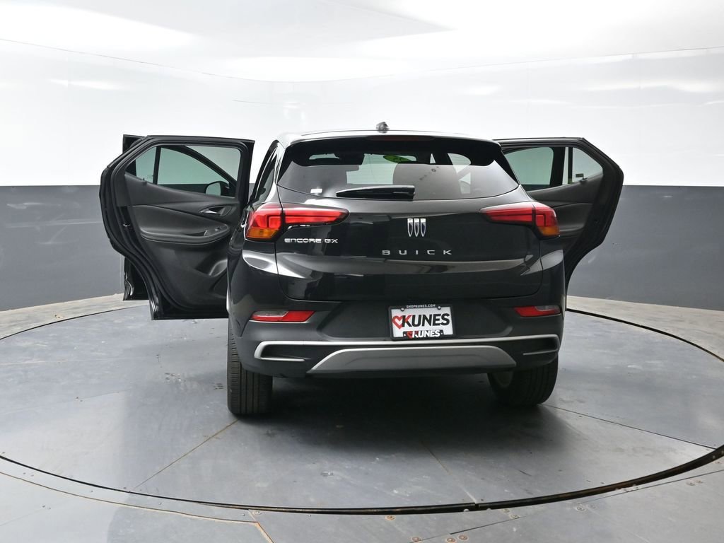 Used 2025 Buick Encore GX Preferred FWD image 58