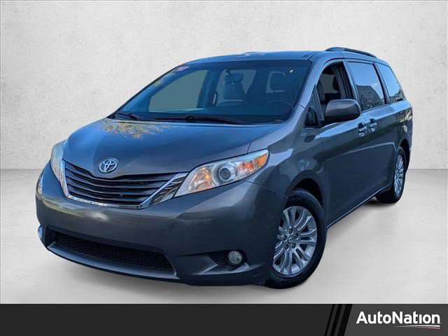 Used 2017 Toyota Sienna XLE