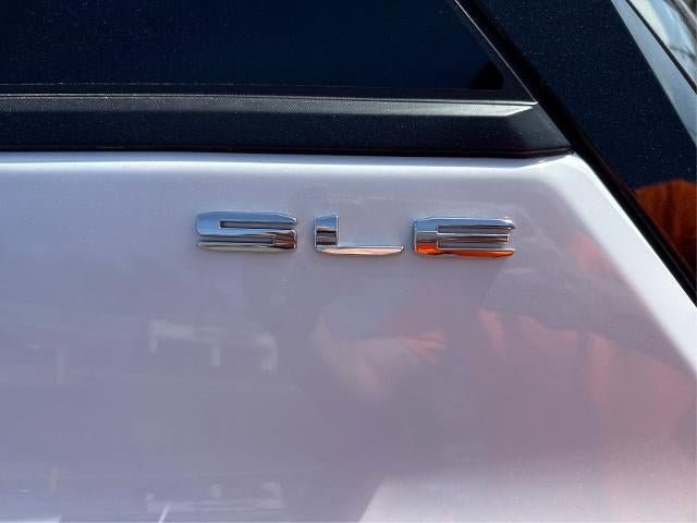 Certified 2023 GMC Terrain SLE w/ Driver Convenience Package image 10