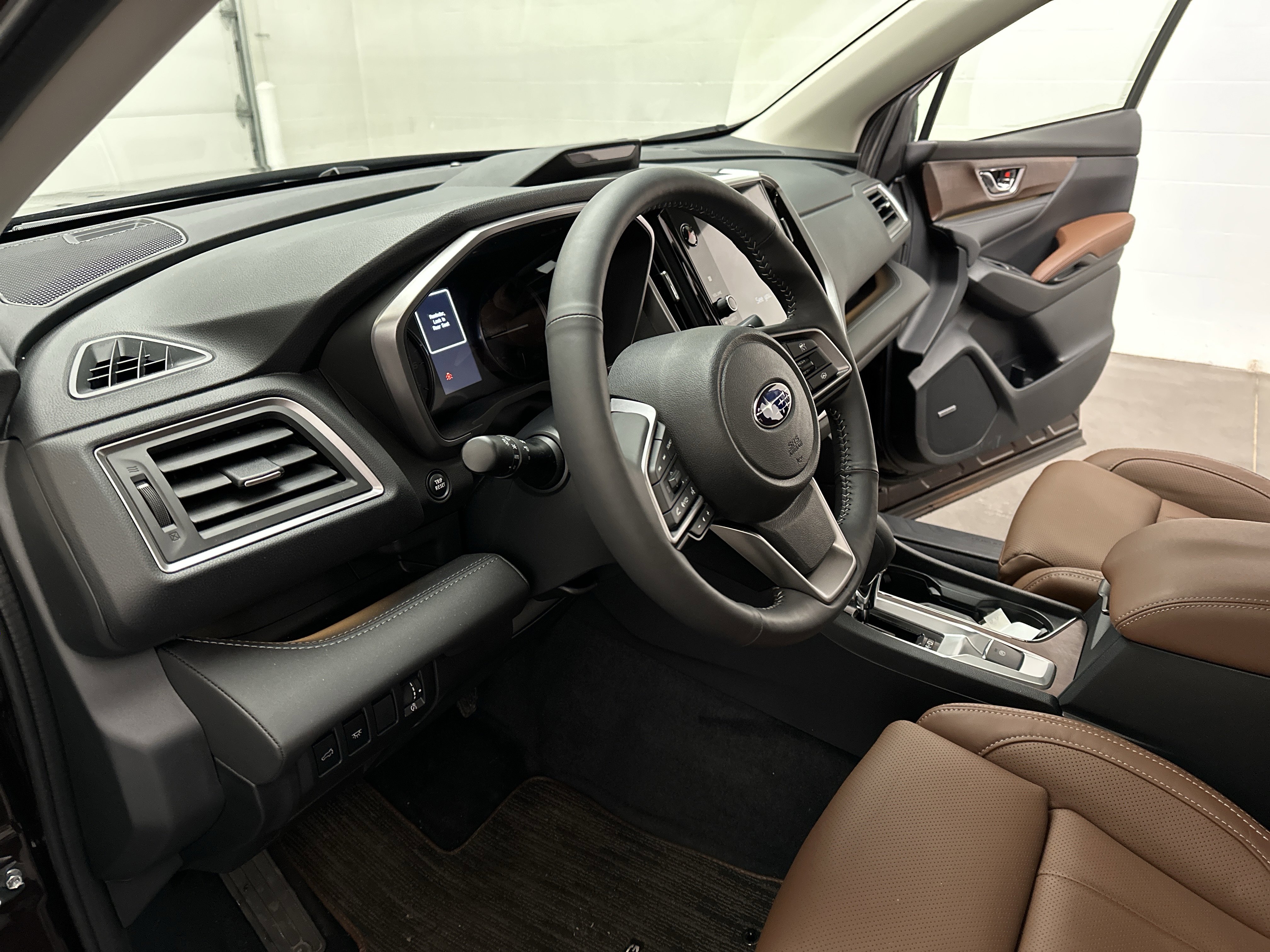 Certified 2025 Subaru Ascent Touring image 16