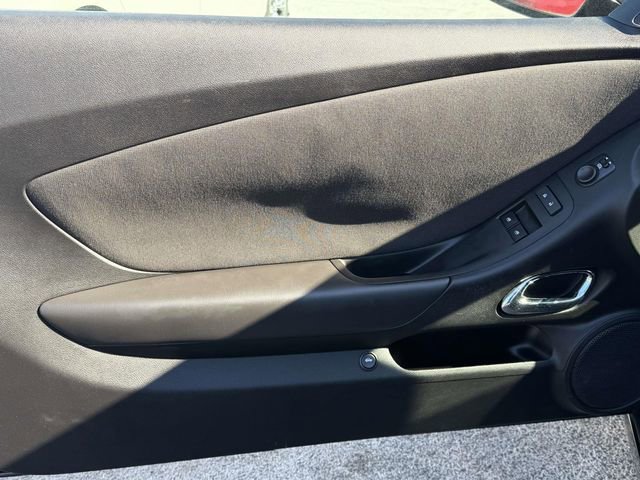 Used 2015 Chevrolet Camaro LT image 10